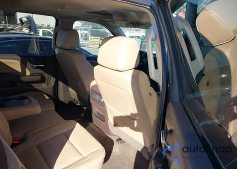 2018 GMC Sierra 1500 Denali z USA, uszkodzony, nr VIN 3GTU2PEJ1JG473571